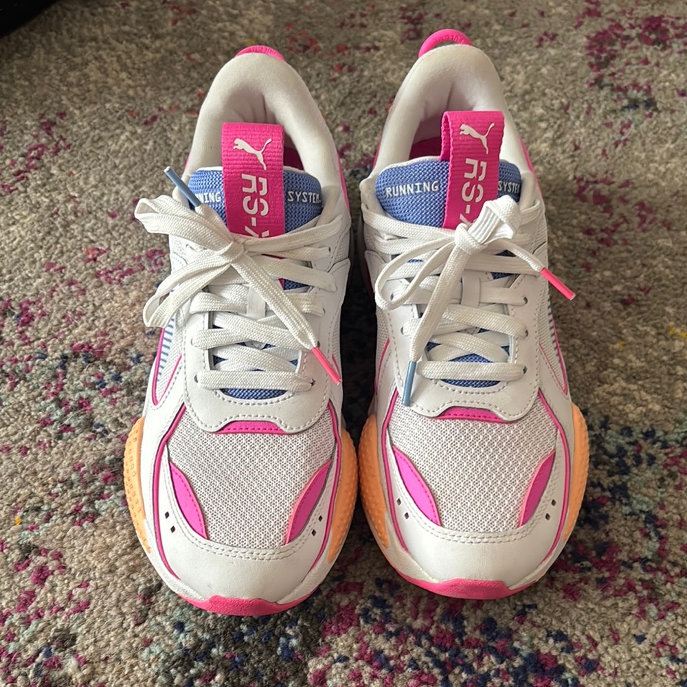 Puma Women's White and Pink Sneakers
